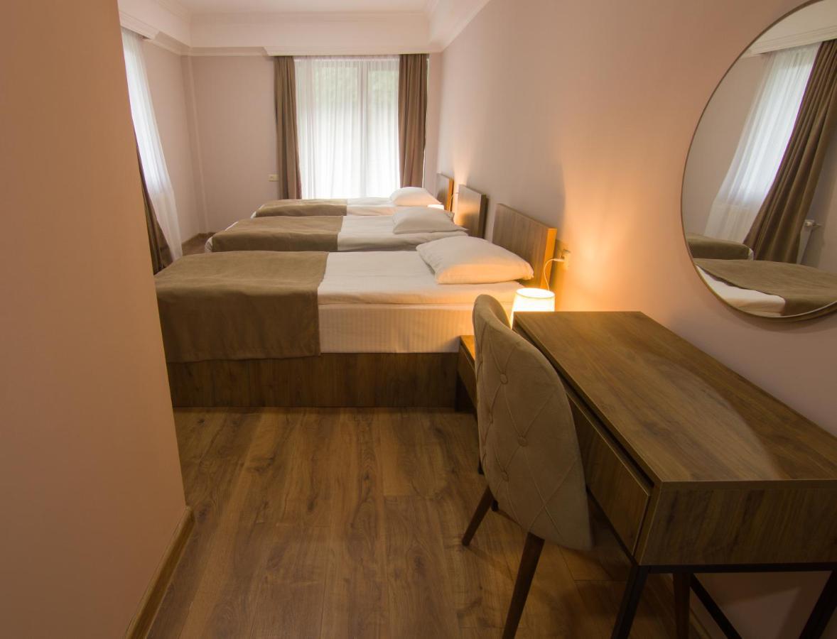 Lileo Inn Hotel Mestia Esterno foto